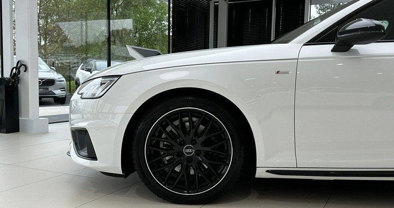 Audi A4 cena 119900 przebieg: 80919, rok produkcji 2019 z Piechowice małe 781